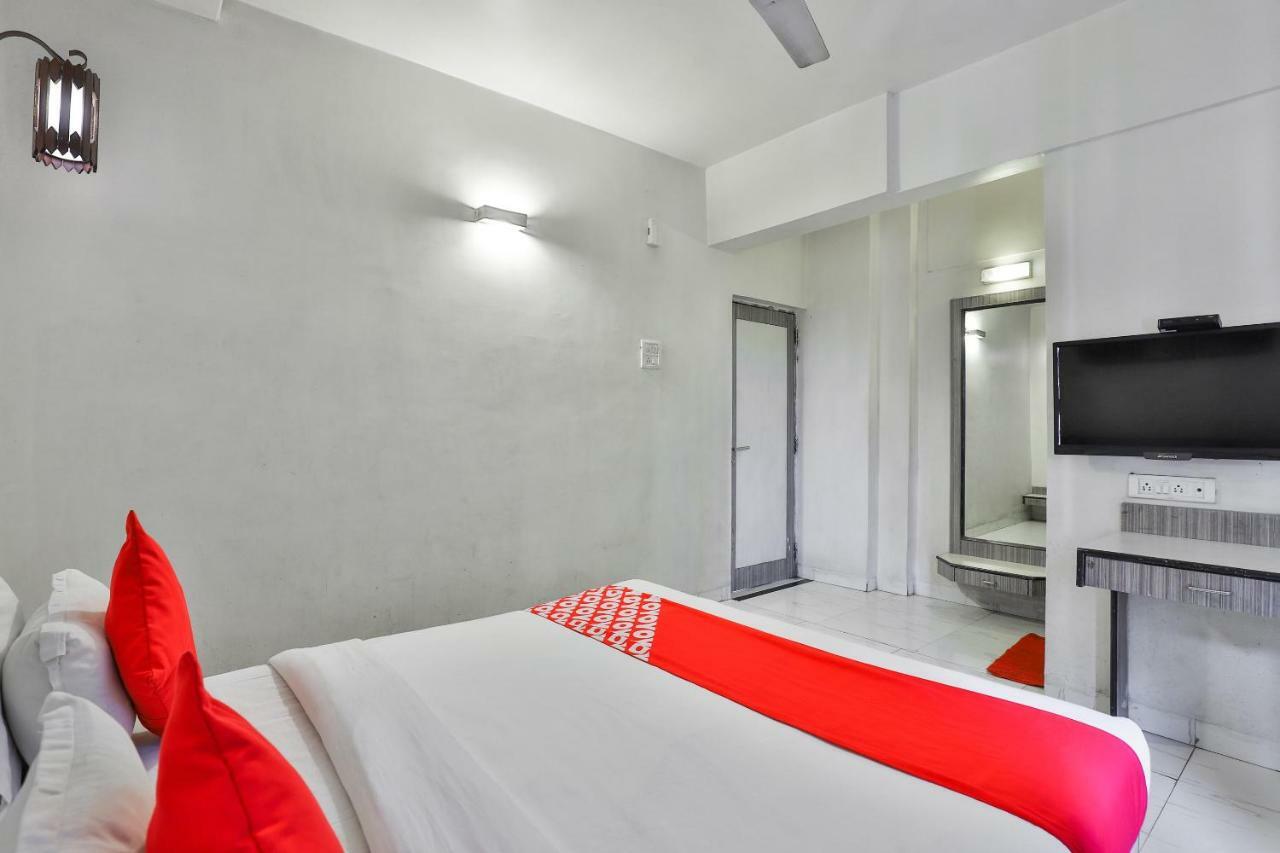 Hotel Sai Kripa Imperial Daman Bagian luar foto