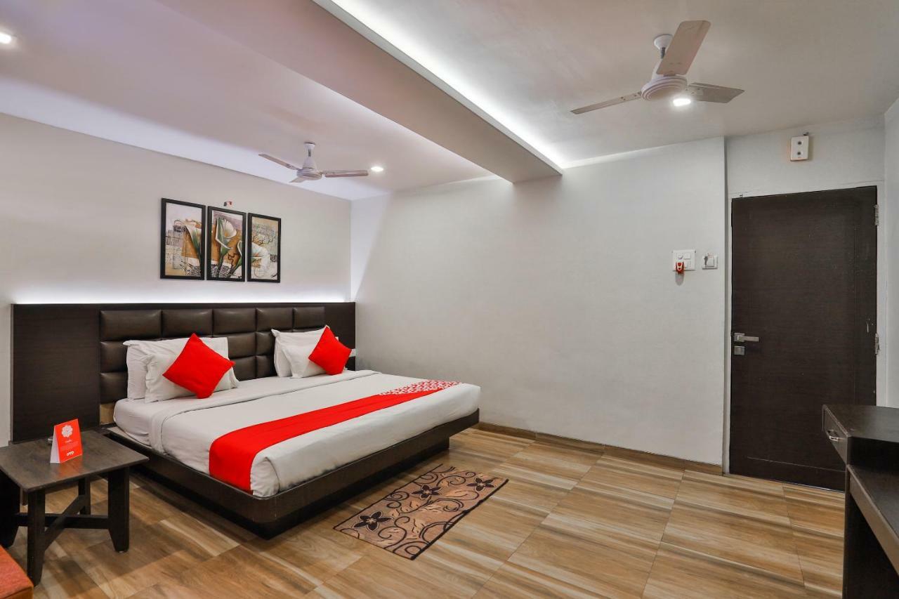 Hotel Sai Kripa Imperial Daman Bagian luar foto