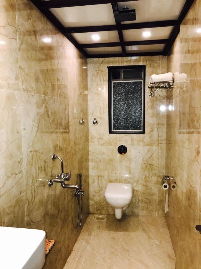 Hotel Sai Kripa Imperial Daman Bagian luar foto